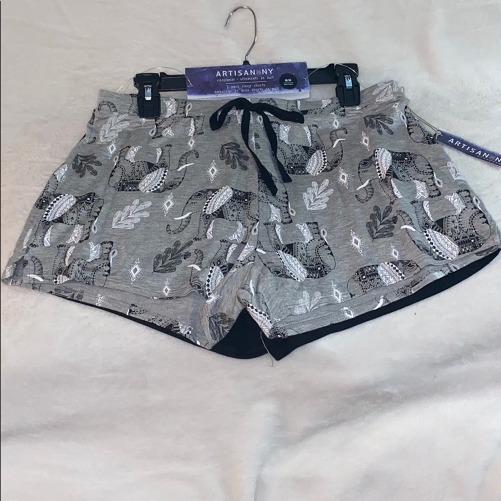 ❤️ 3 for $25 NWT Set of 2 pj shorts size medium